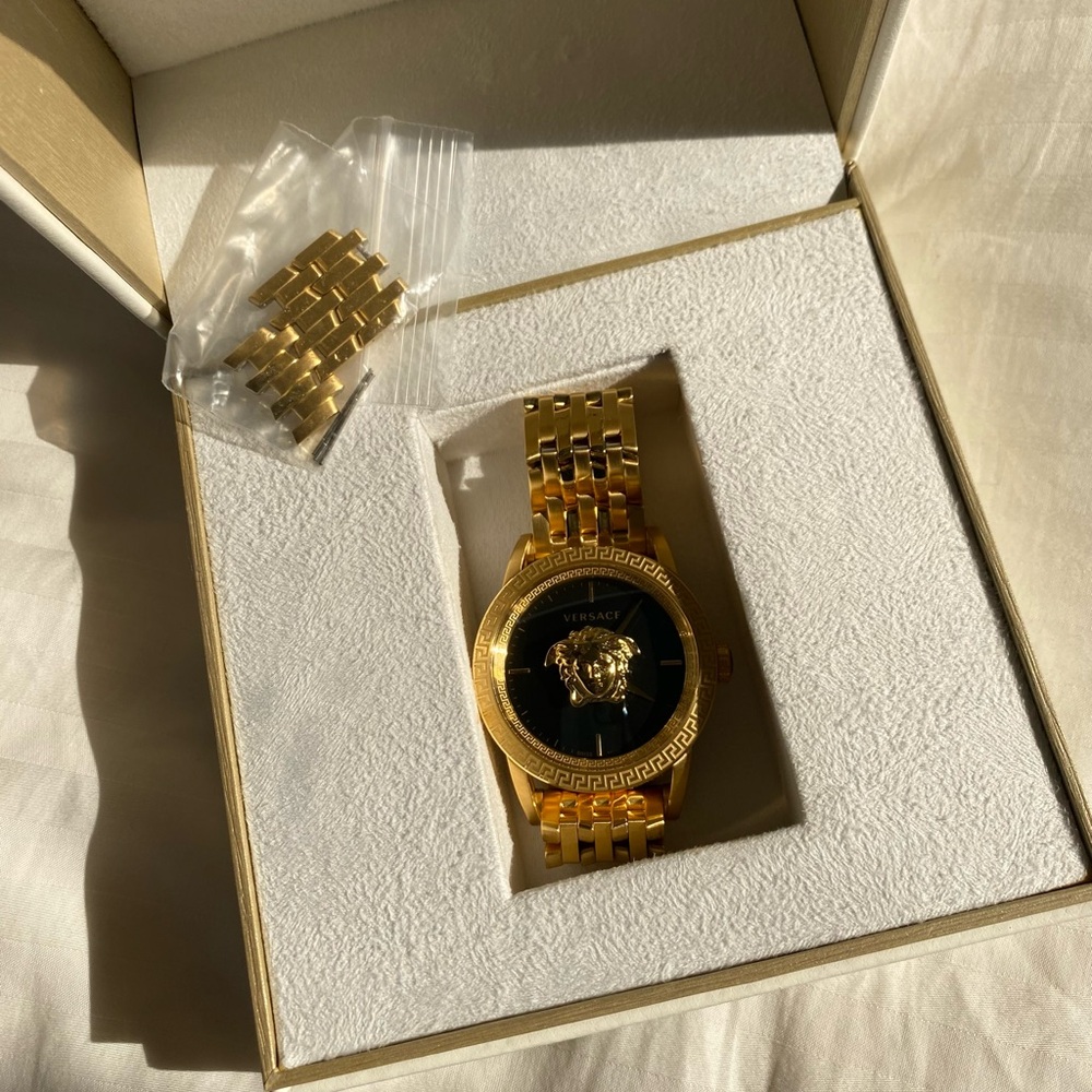 Versace Palazzo Empire black gold Stainless Steel Men's Watch NEW - Picture 6 of 12